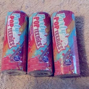 🔥Party Pop Teenies lot of 3 with surprises popper